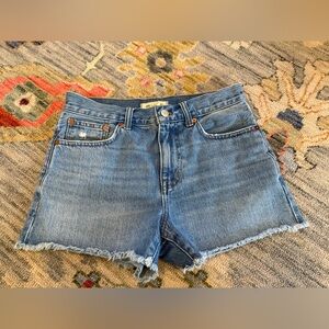Madewell Women’s Relaxed Denim Shorts Raw-Hem Size 25 Distressed 4 in inseam